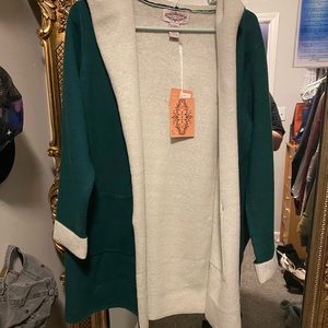 Oliver cardigan/ sweater